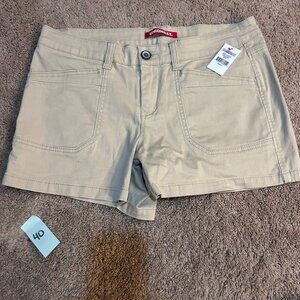 NWT Union Bay Delaney Stretch shorts size 11 3.5 inseam